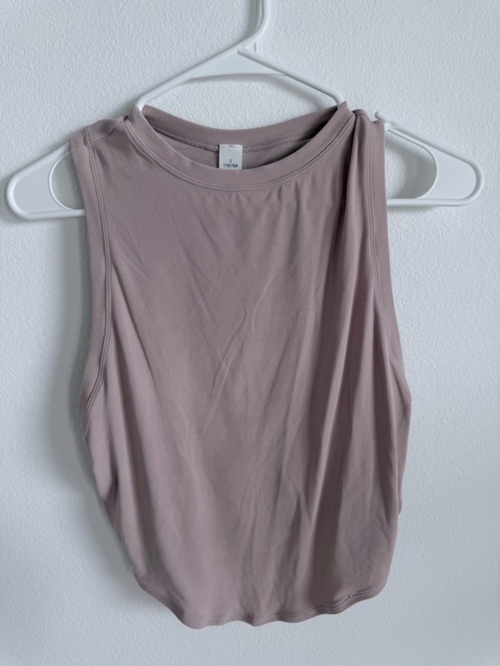 Lululemon top size 2